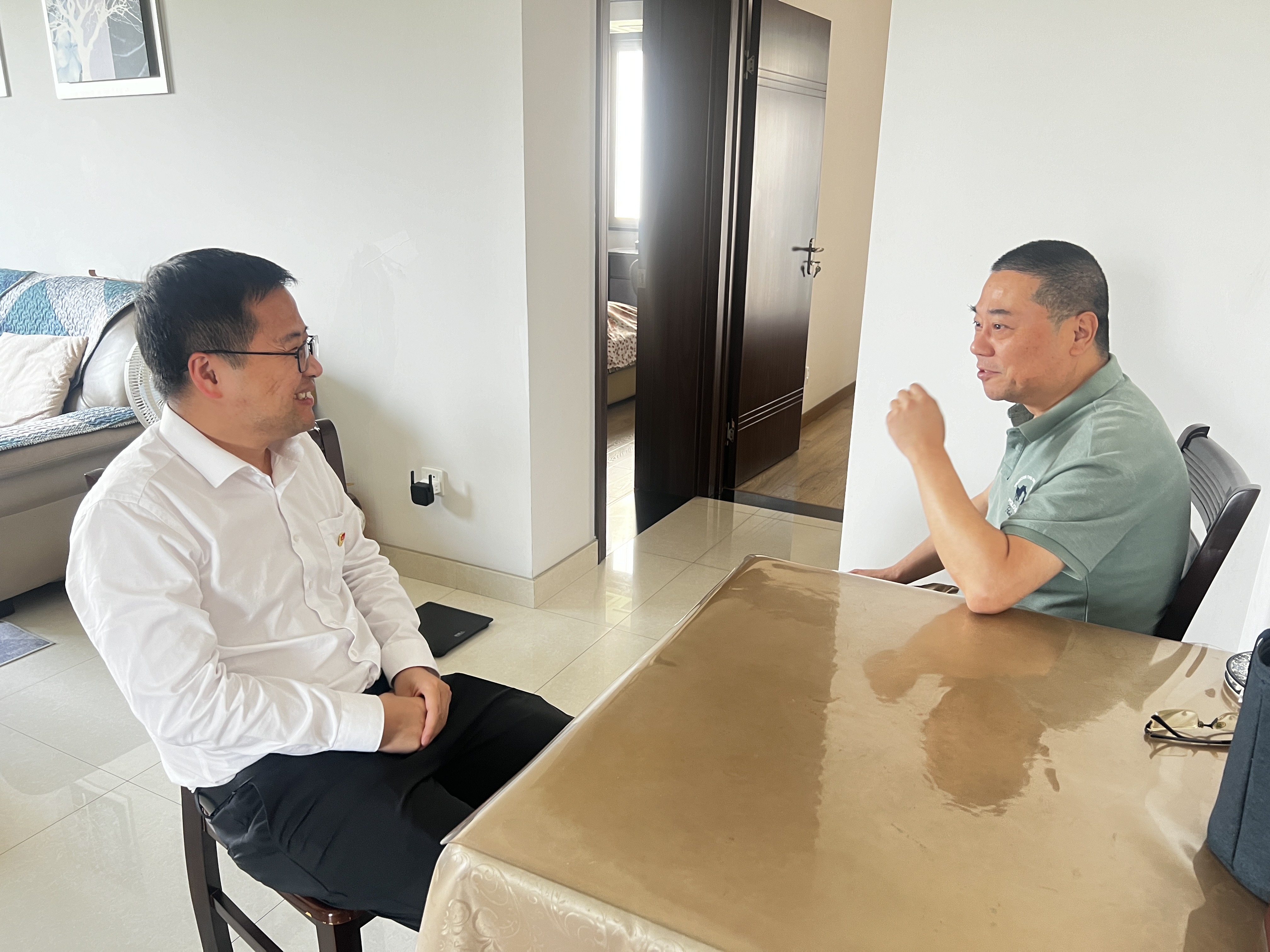 众鑫娱乐·鑫起点,馨效劳,心选择