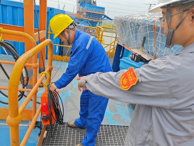 众鑫娱乐·鑫起点,馨效劳,心选择