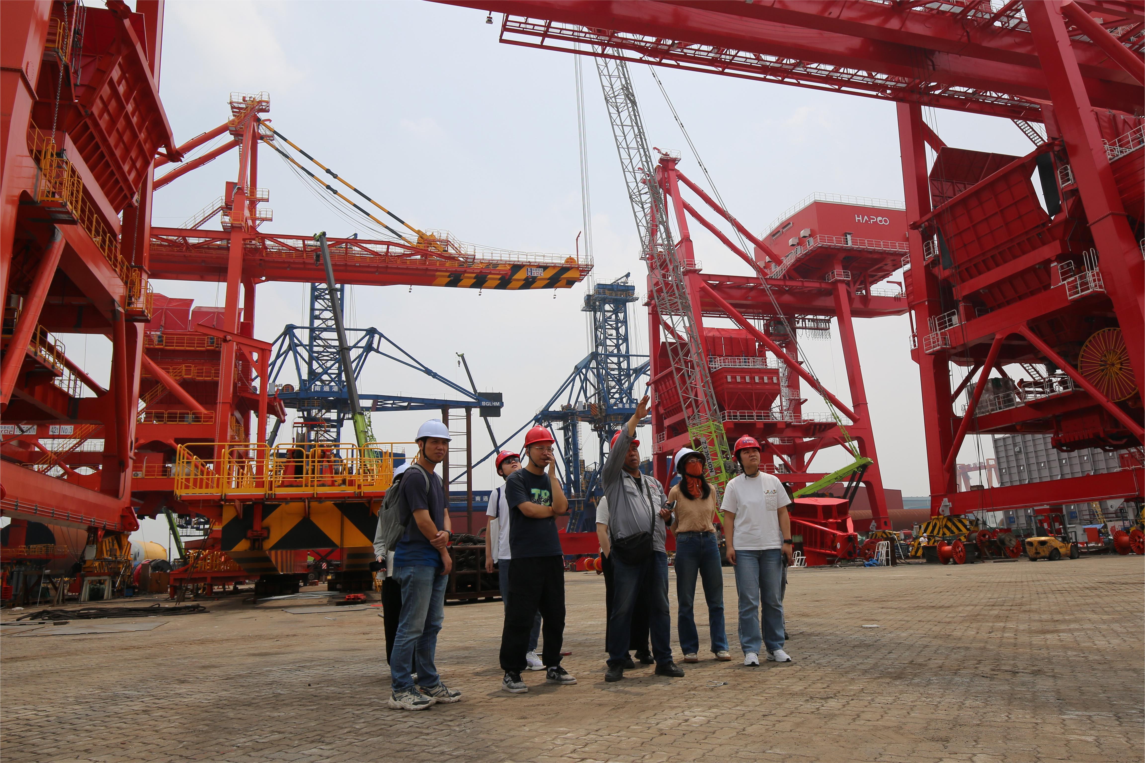 众鑫娱乐·鑫起点,馨效劳,心选择