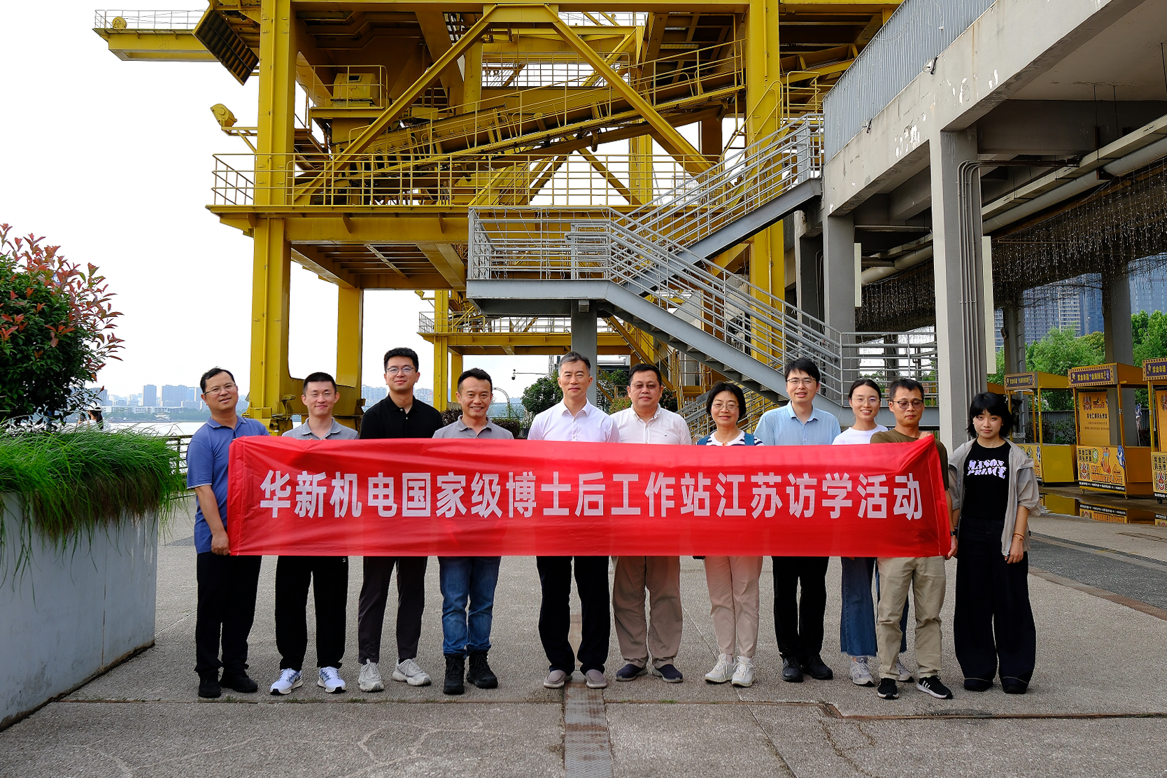 众鑫娱乐·鑫起点,馨效劳,心选择